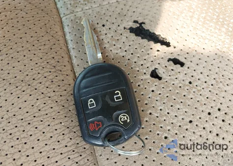 2011 Ford F-150 Lariat from USA, damaged, VIN 1FTFW1ET0BFB50725